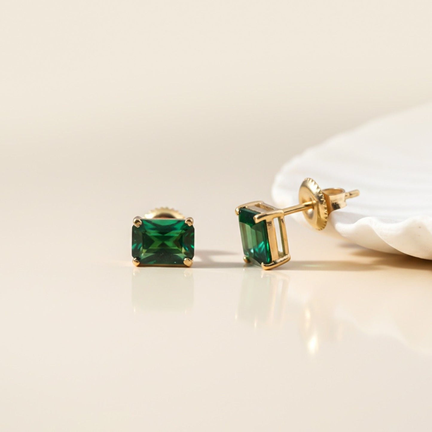 Gold-