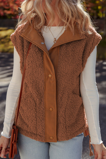 Threaded Pear Evelyn Knot Side Plush Vest