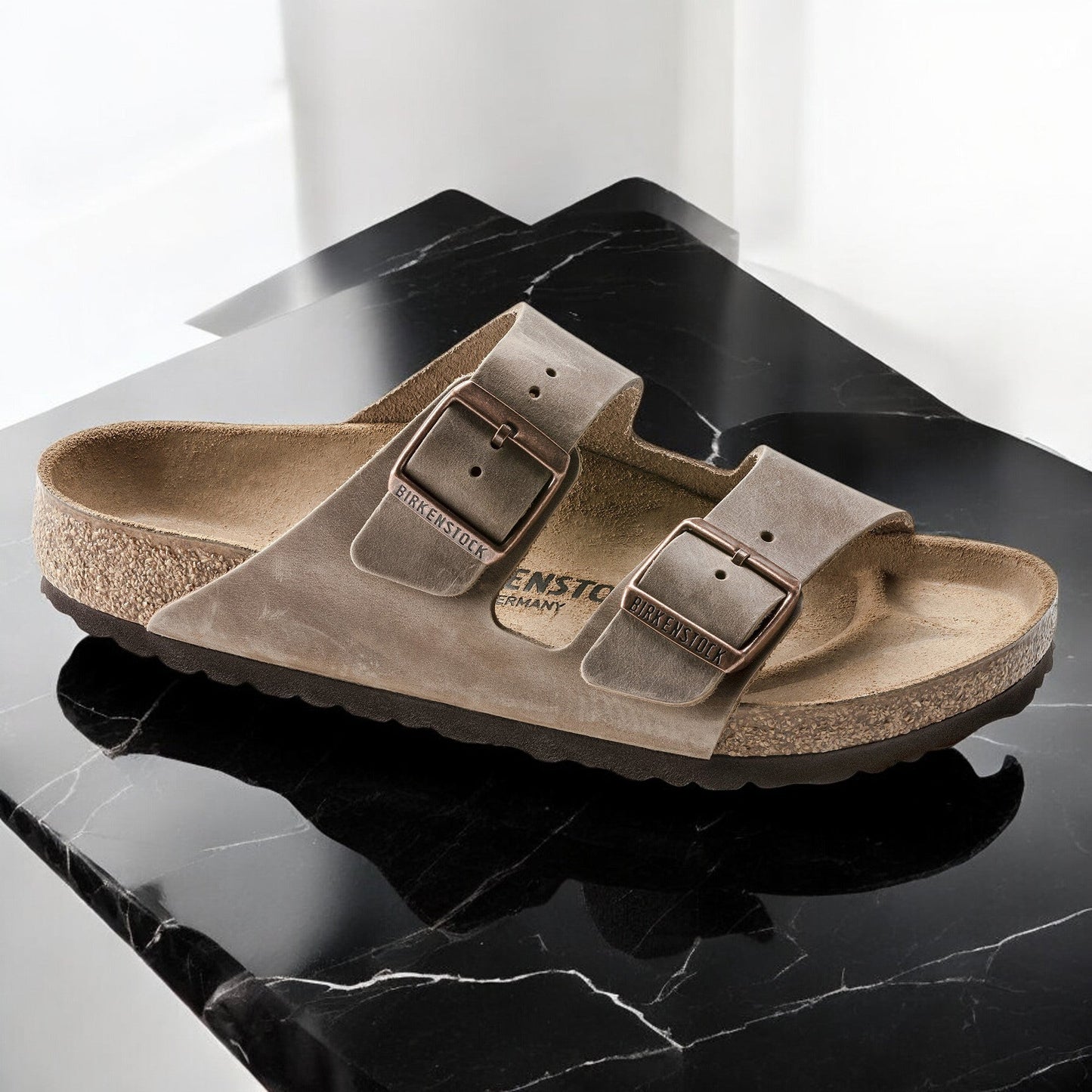 Birkenstock Men's Arizona Regular Width Width)