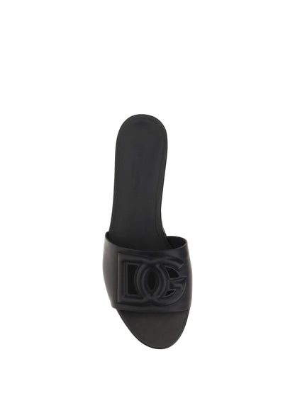 Millenials Sandals in Nero