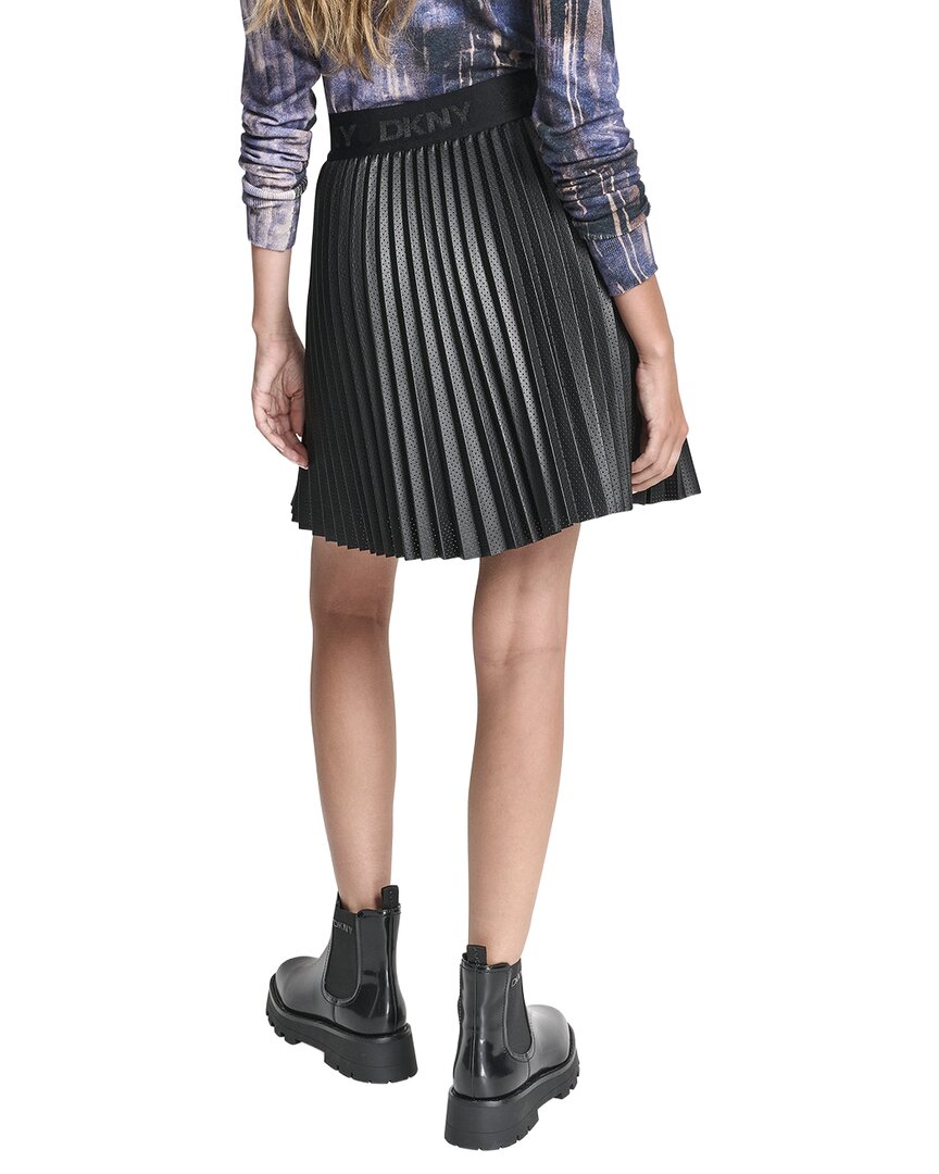 BLK-BLACK-