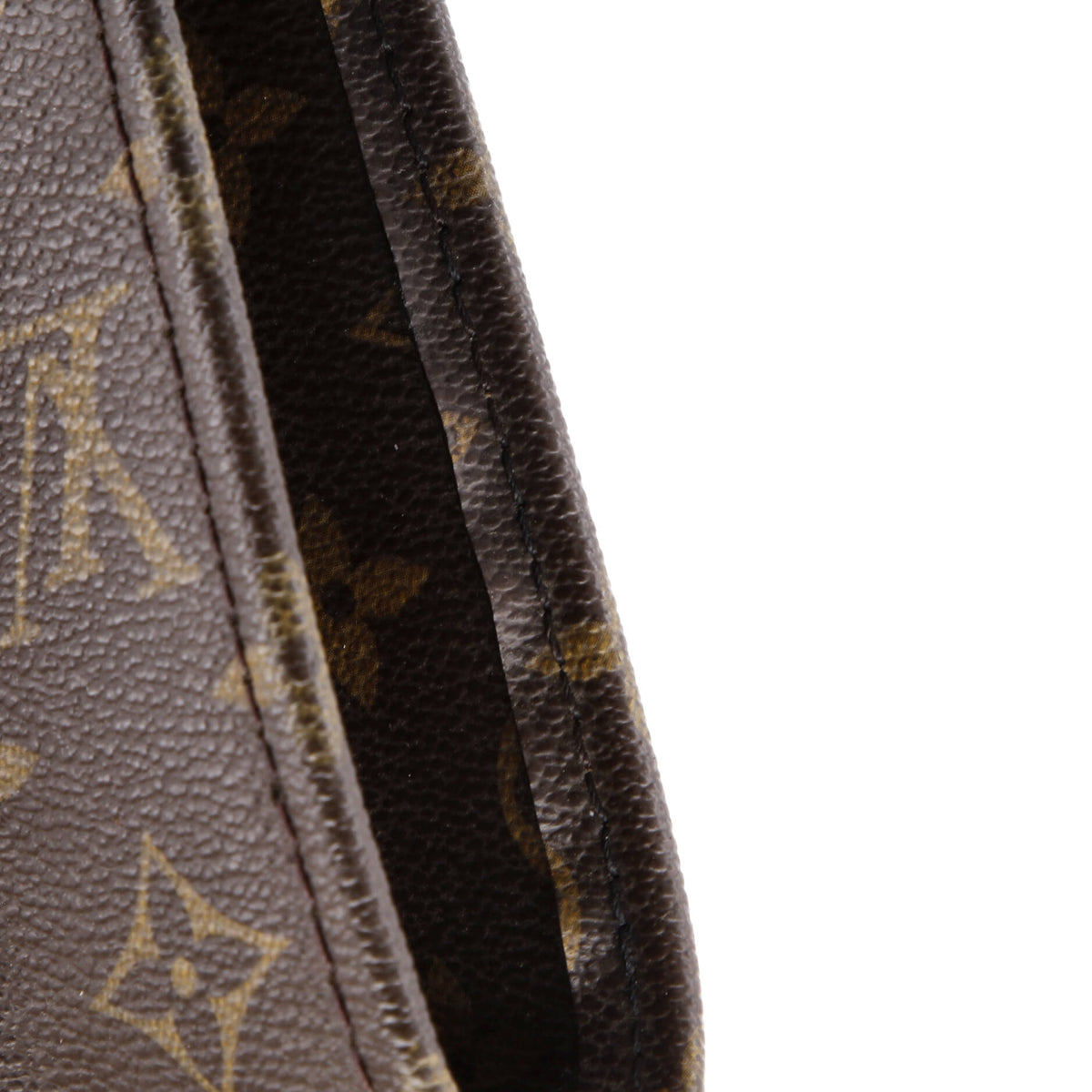 Poche Documents Monogram Canvas