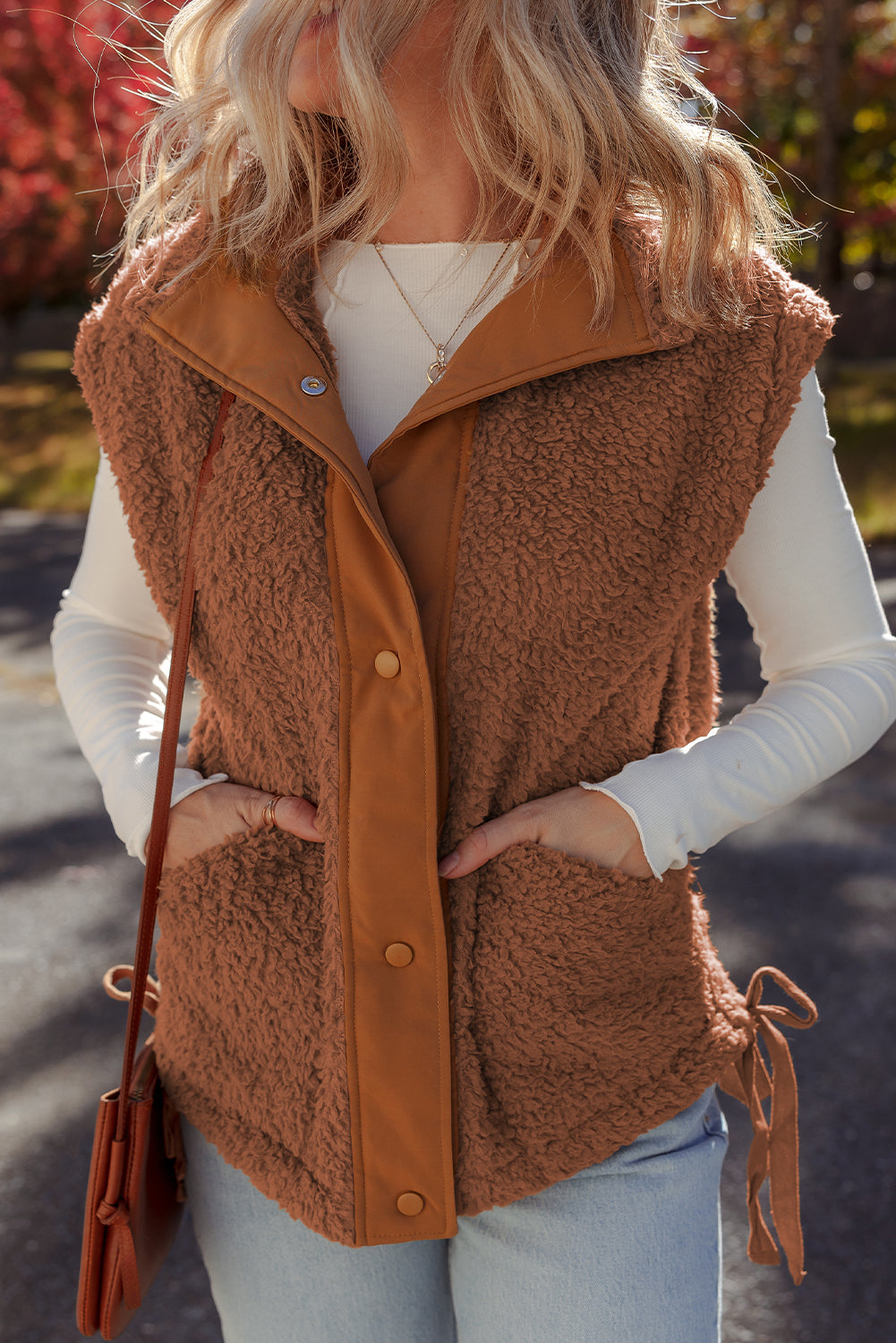 Threaded Pear Evelyn Knot Side Plush Vest