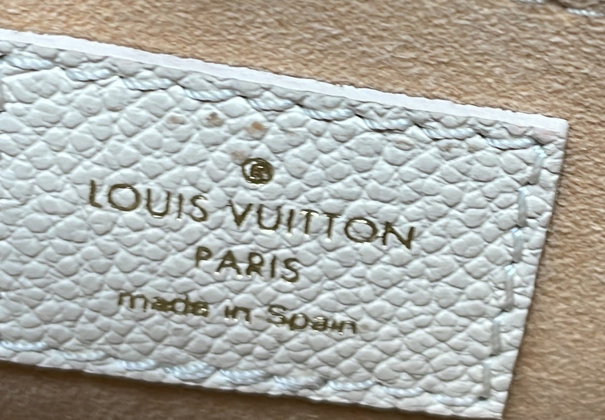 Multi Pochette Accessoires Monogram Empreinte Giant