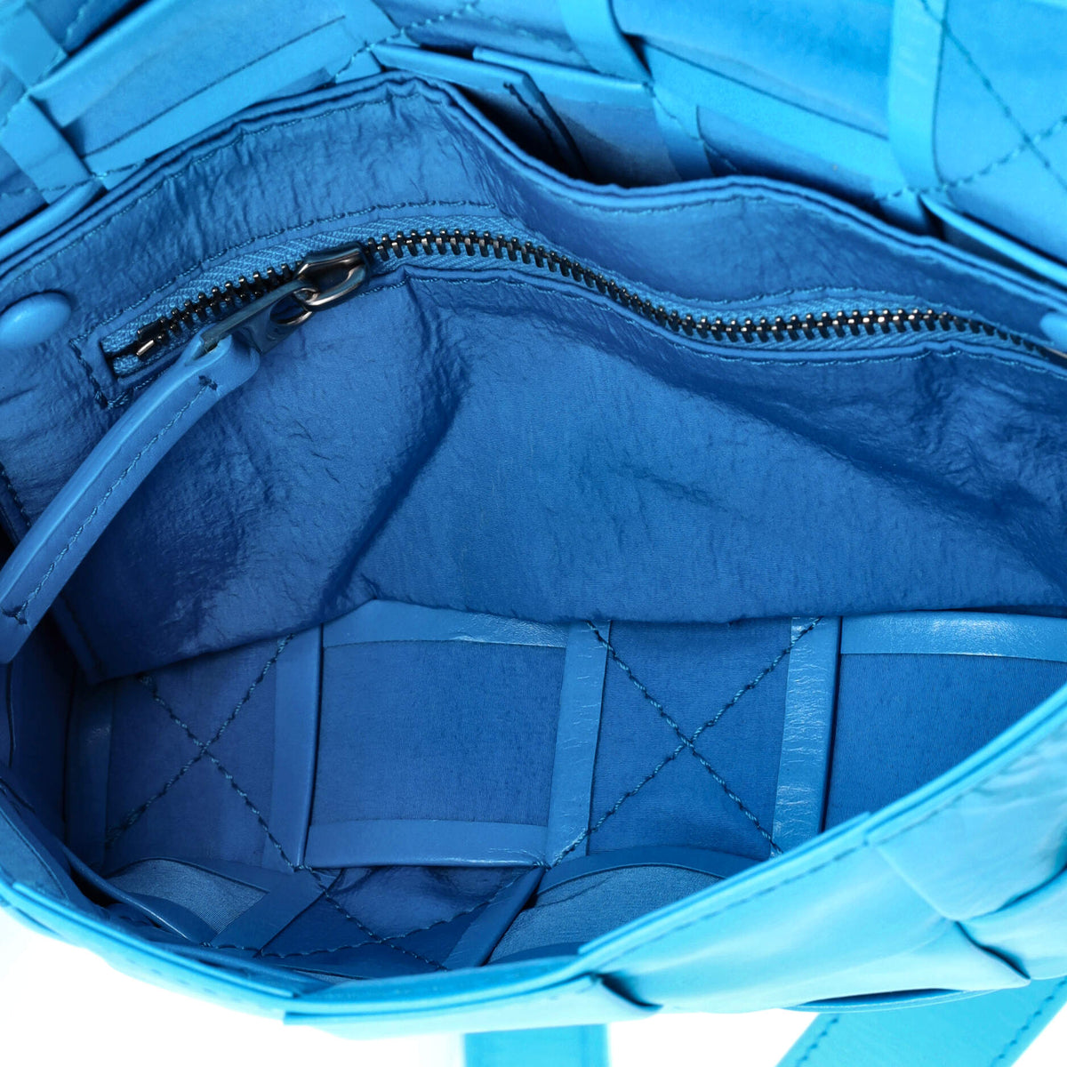 Cassette Crossbody Bag Maxi Intrecciato Leather Small