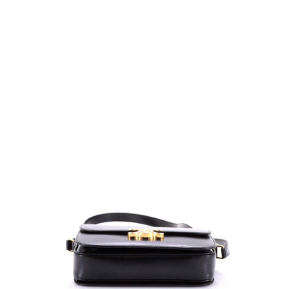 Triomphe Shoulder Bag Smooth Calfskin Medium