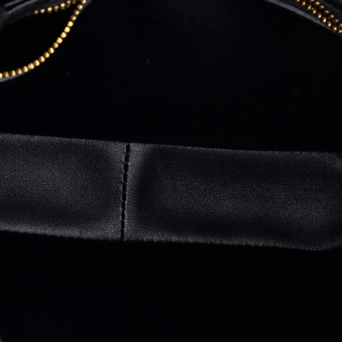 Triomphe Shoulder Bag Smooth Calfskin Medium