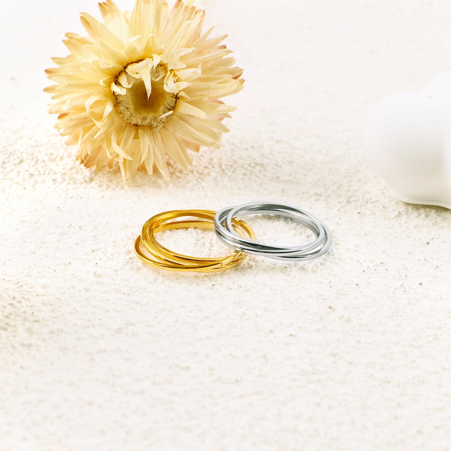 Mint & Lily Dainty Interlocking Fidget Ring