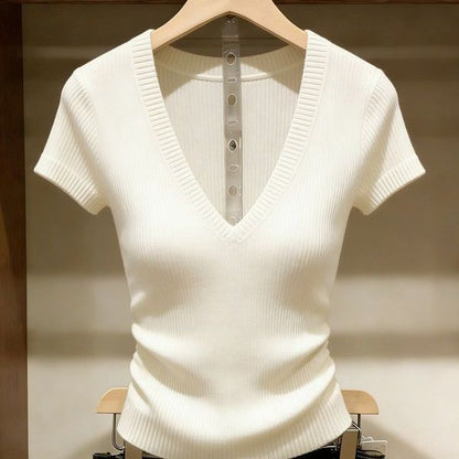 Solid Color Ice Silk Knit Top for Women – Slim-Fit Short Sleeve Elegant Commuter Top