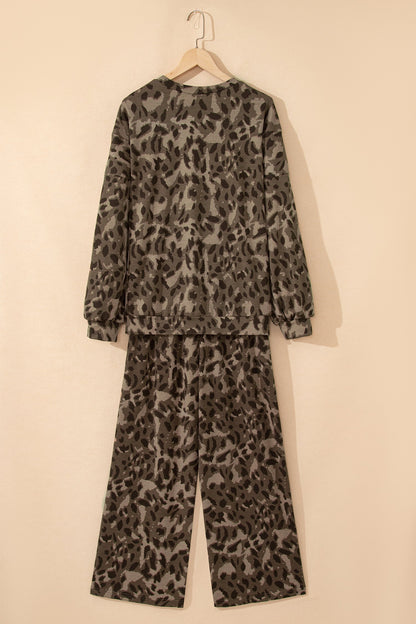Threaded Pear Catherine Leopard Pullover Drawstring Loose Pant Set