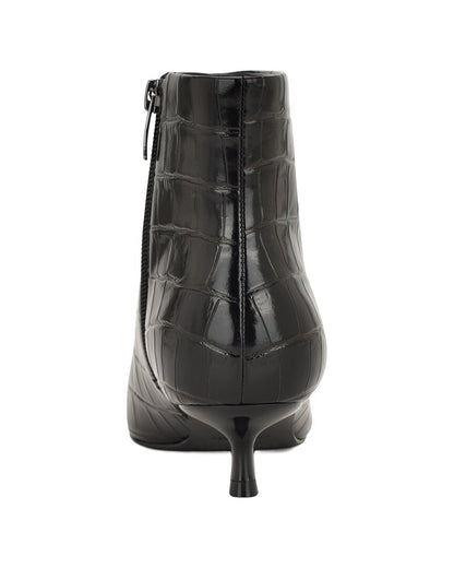 BLACK 002-