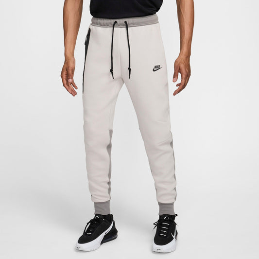 Nike Men's Tech Fleece Jogger Pants