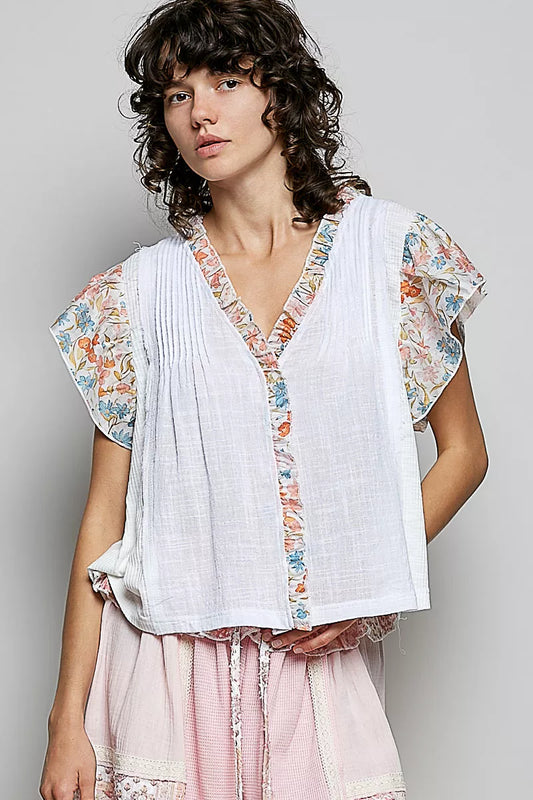 POL V-Neck Floral Ruffle Sleeve Blouse
