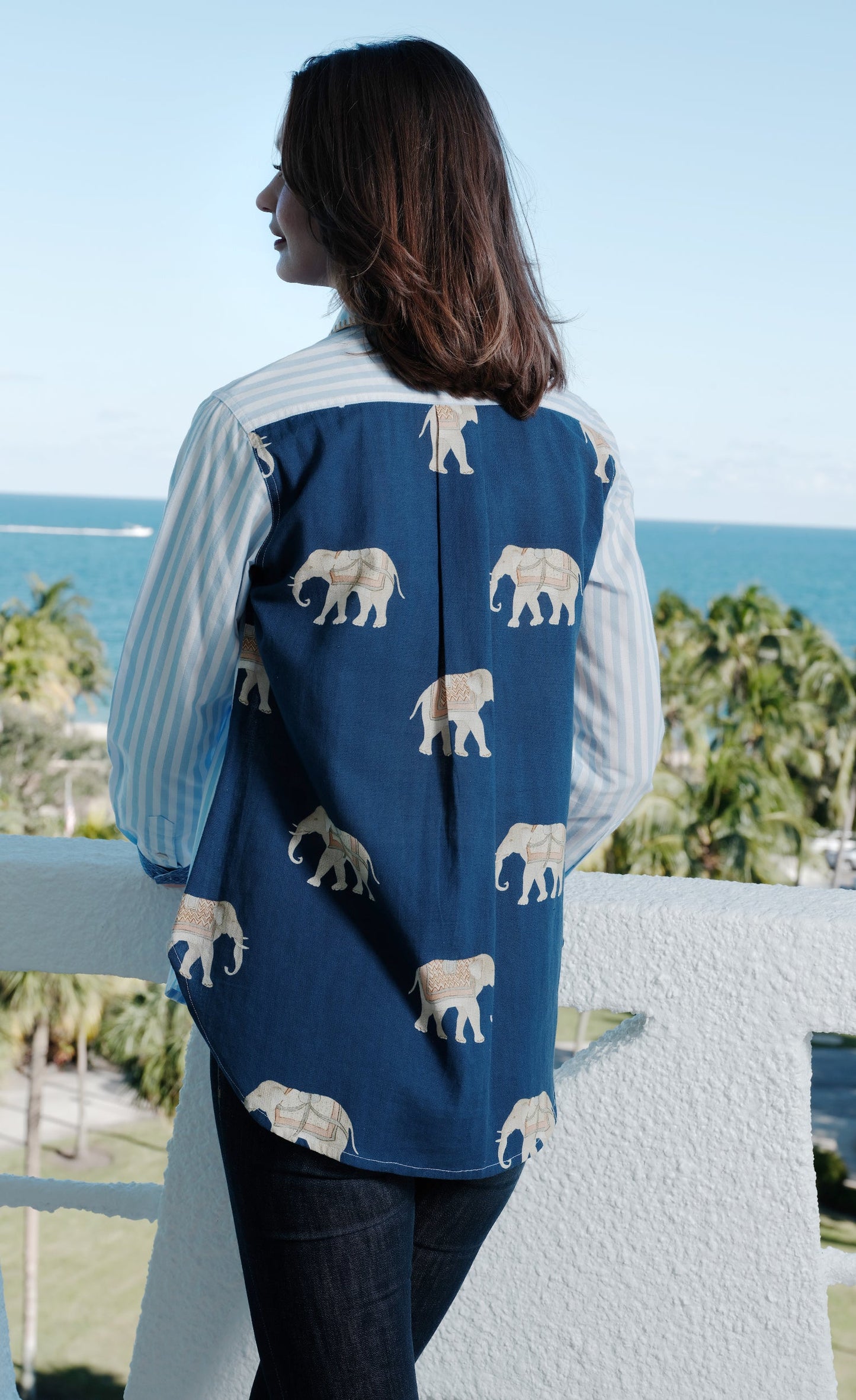 Chesapeake Hi Lo Top with Navy Ground Ellies on The Back