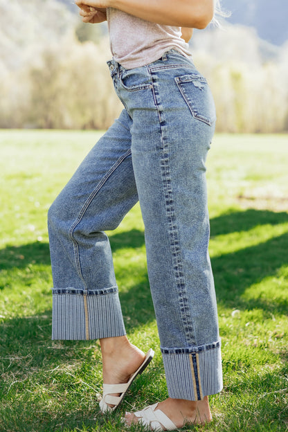 Threaded Pear Elia Cuffed Straight Loose Jeans