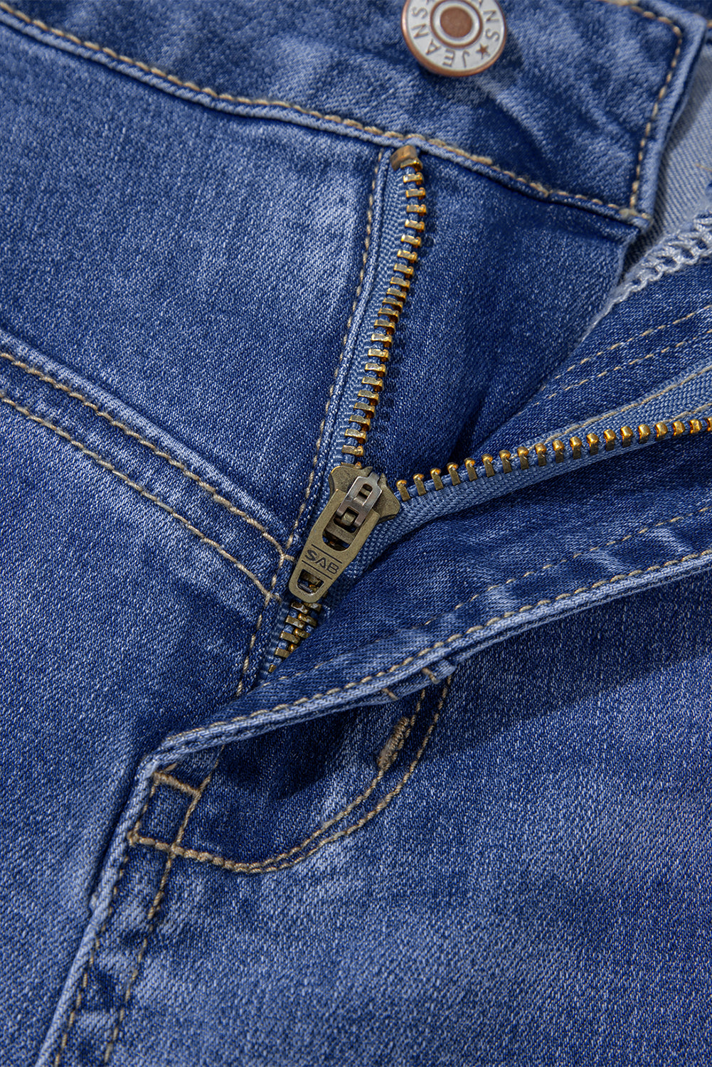 Threaded Pear Megan Loose High Rise Jeans