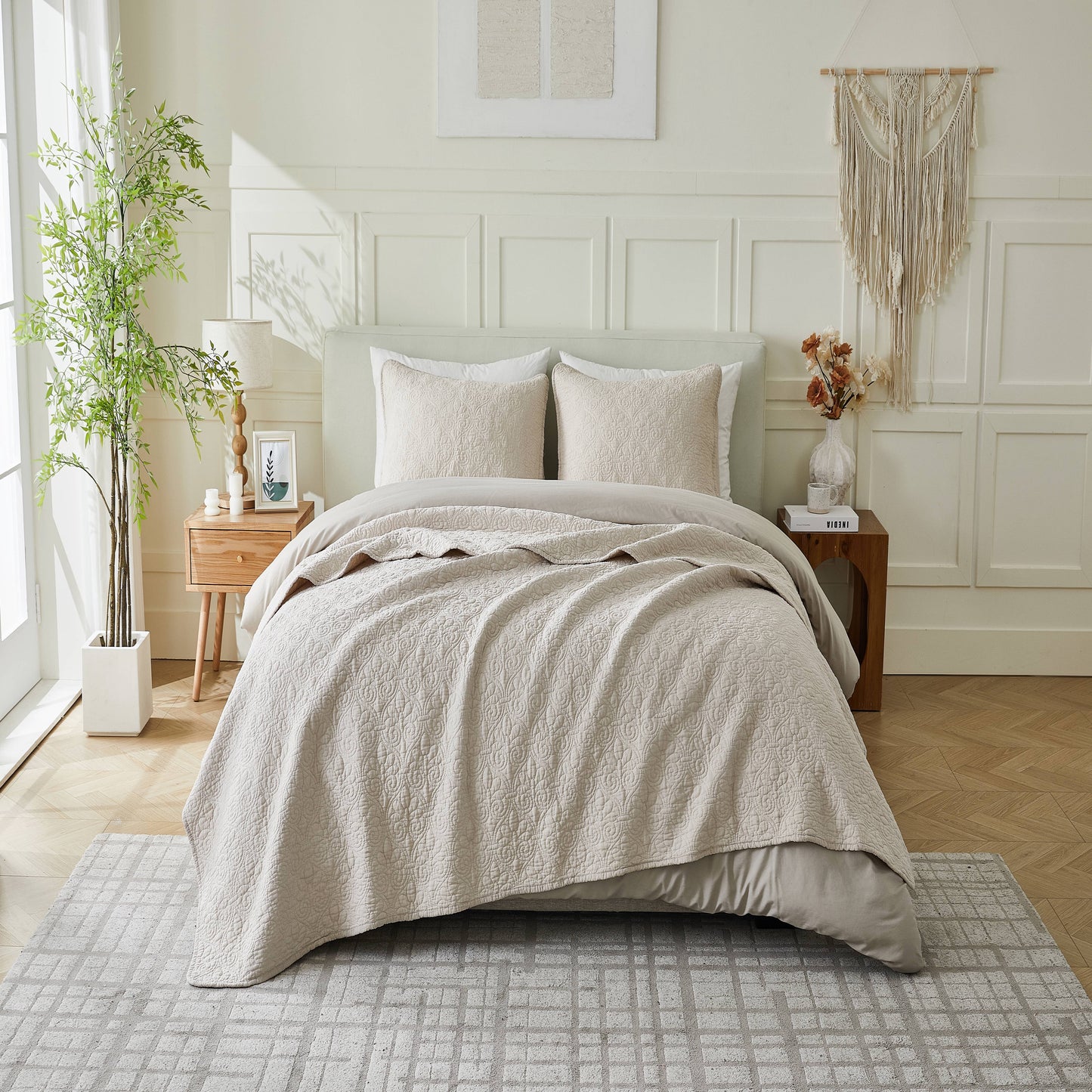 Patina Vie 3 Piece 100% Cotton Stitched Embroidered Quilt Set