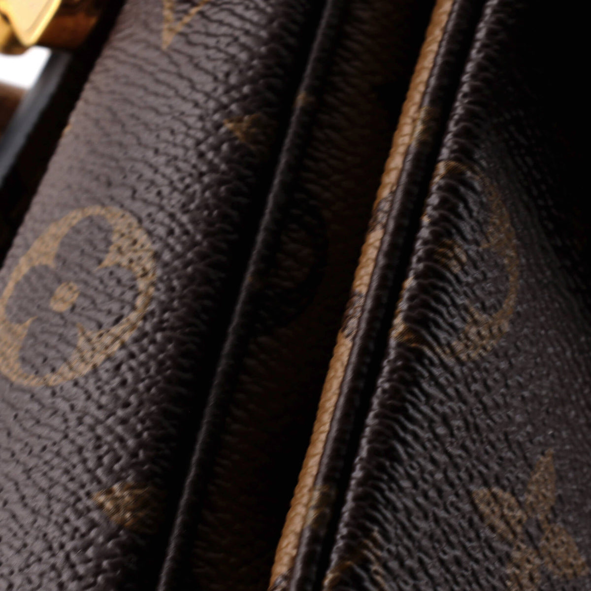 Pochette Metis Reverse Monogram Canvas