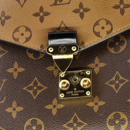 Pochette Metis Reverse Monogram Canvas