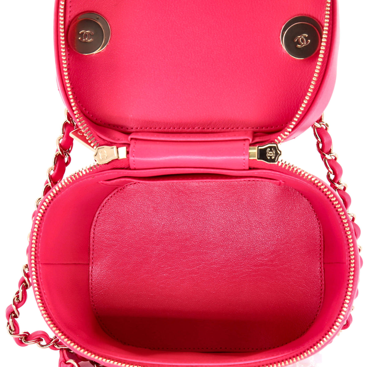 Trendy CC Top Handle Vanity Case Quilted Lambskin Small