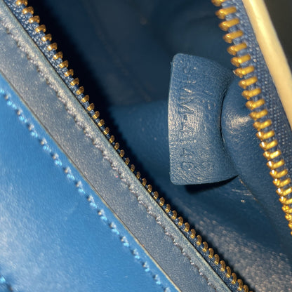 Trapeze Bag Leather Medium