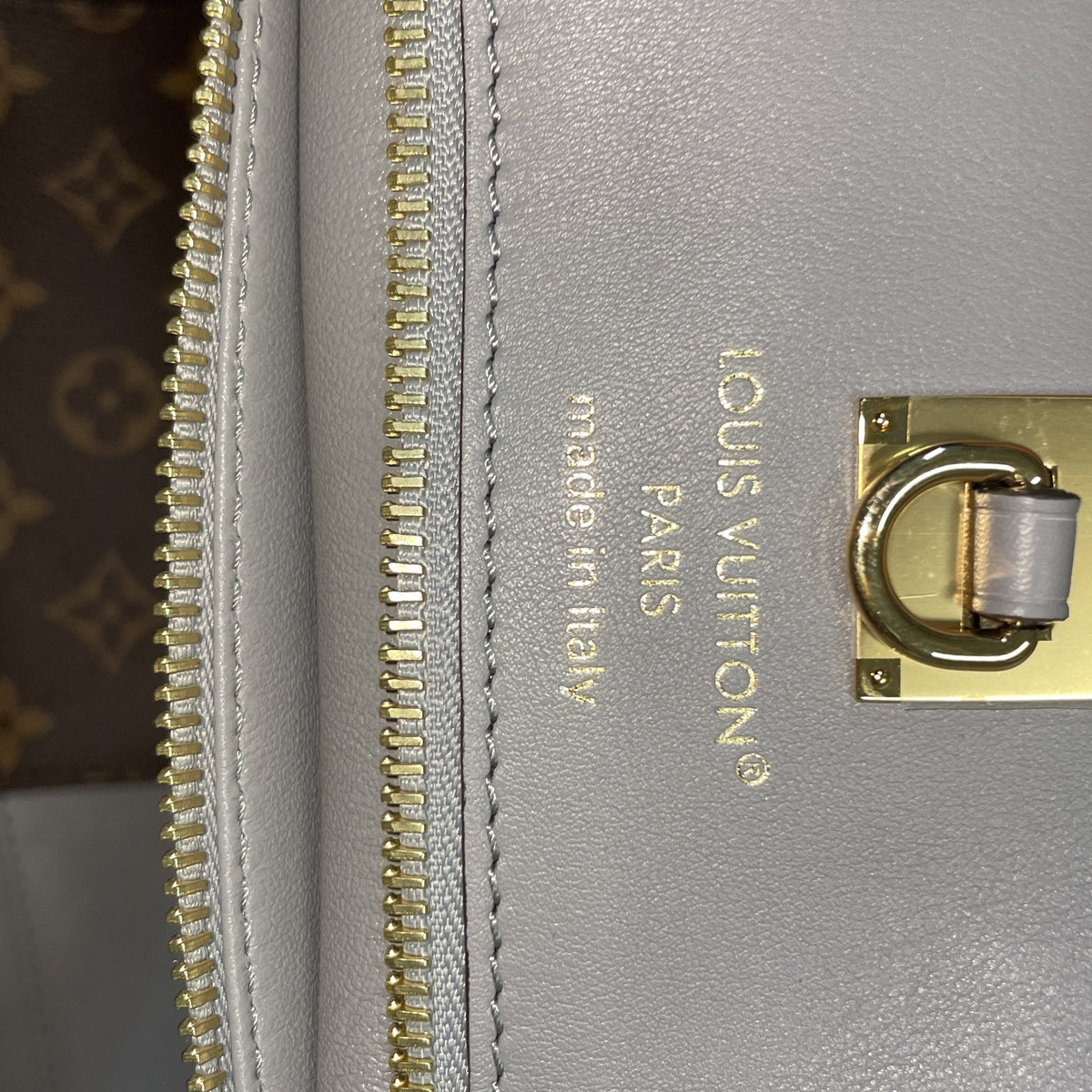City Steamer Soft Handbag Leather MM
