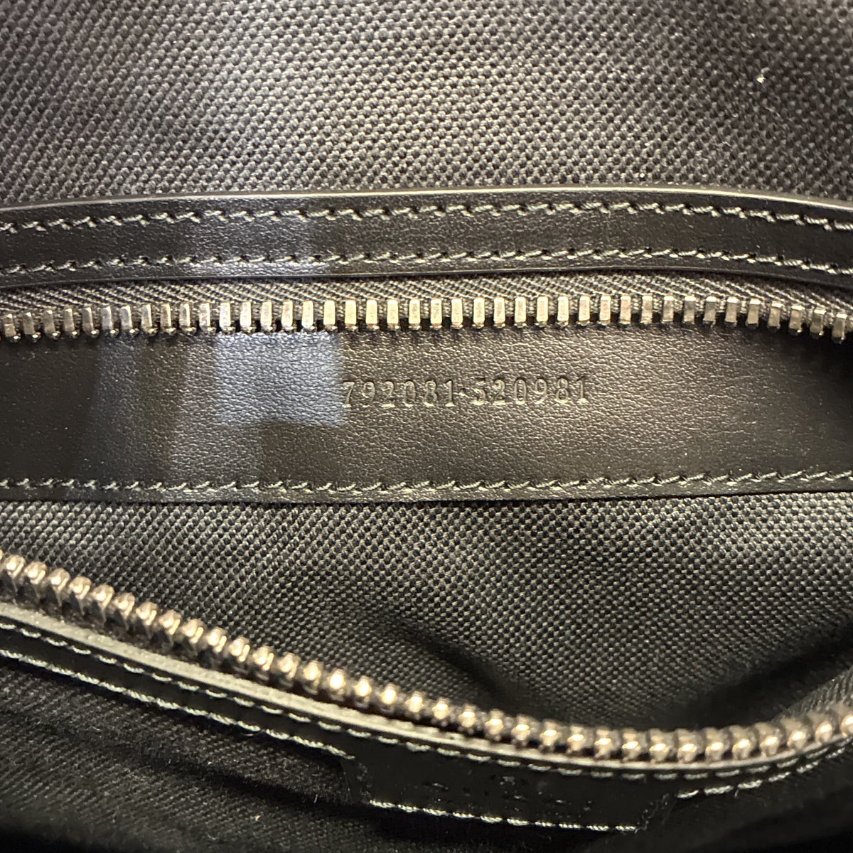Web Strap Front Zip Messenger Bag GG Coated Canvas Medium