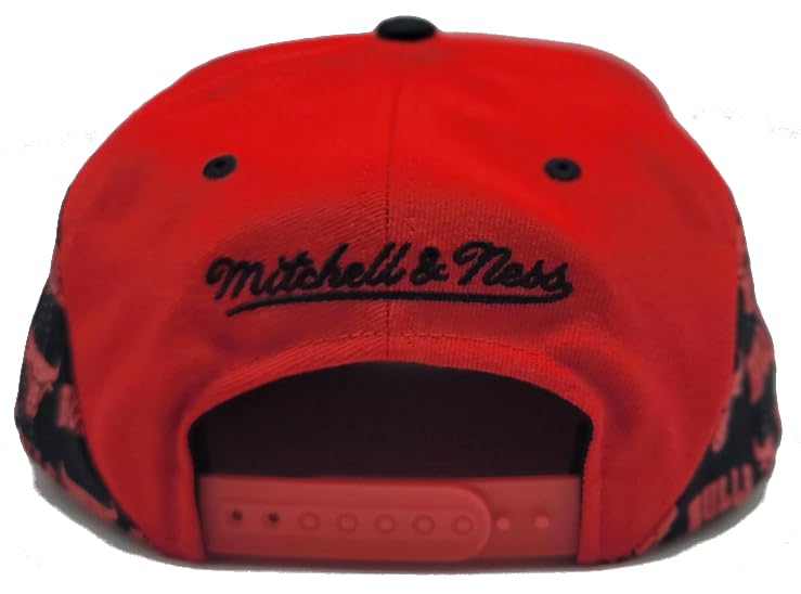 Men's Mitchell & Ness NBA Wave All Over Snap Bulls - Red-Black