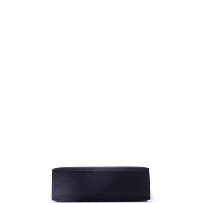 Kelly Pochette Swift