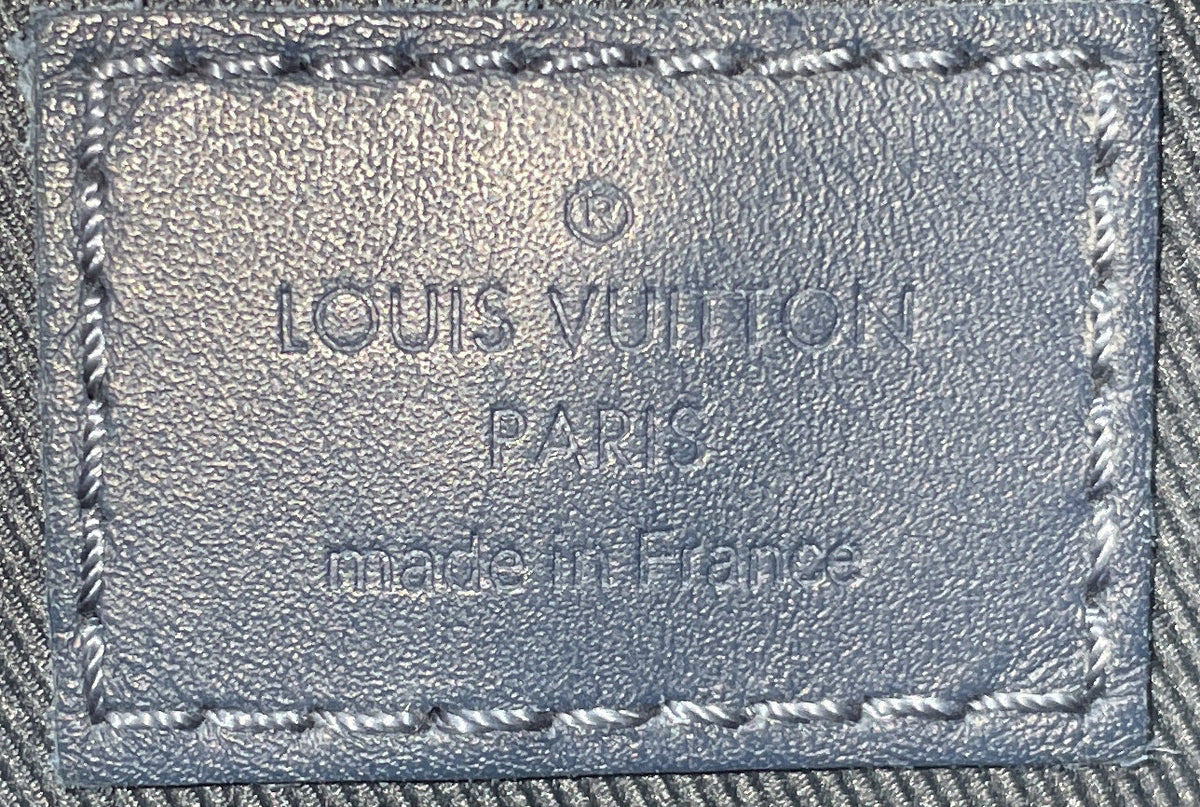Trio Messenger Bag Damier Infini Leather