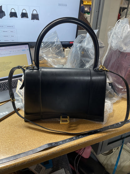 Hourglass Top Handle Bag Leather New Medium