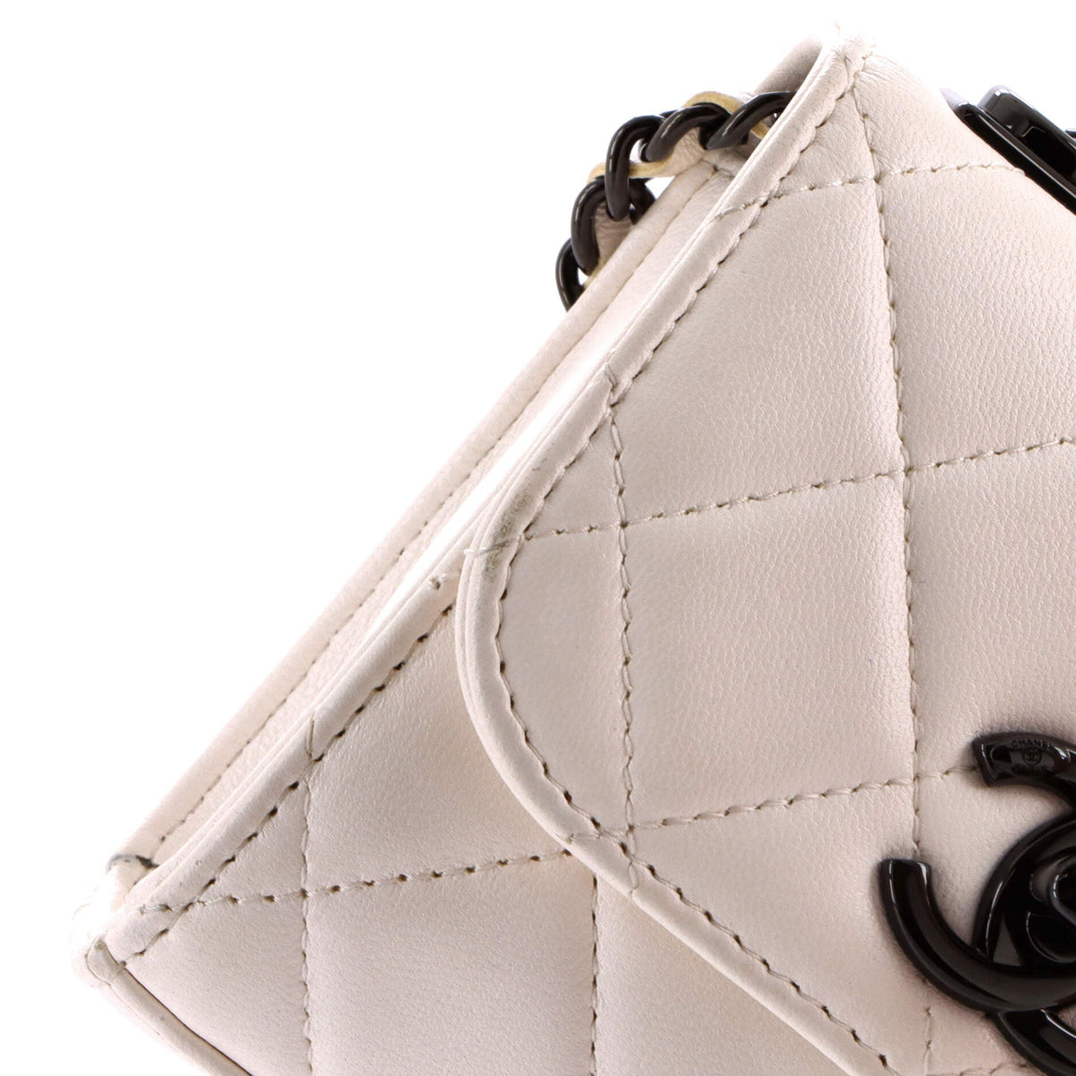 Trendy CC Clutch with Chain Quilted Lambskin Small