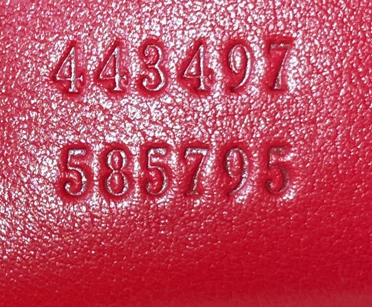 GG Marmont Flap Bag Matelasse Leather Medium
