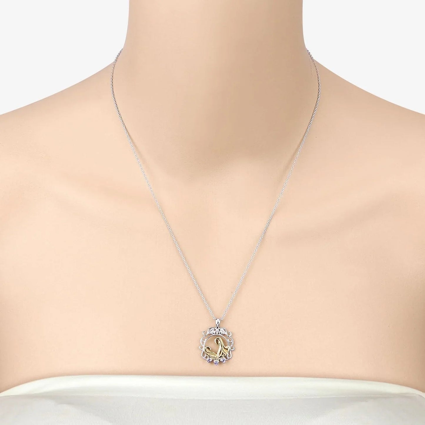 Round Violet Tanzanite Prong Silver Pendant Necklace