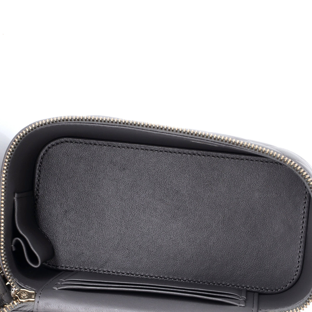 Classic Top Handle Vanity Case with Chain Quilted Lambskin Small