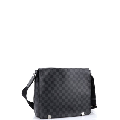 District NM Messenger Bag Damier Graphite MM