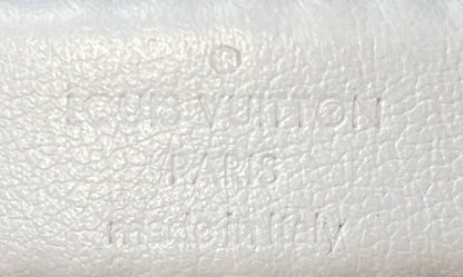 Pop My Heart Pouch Bag Bubblegram Leather