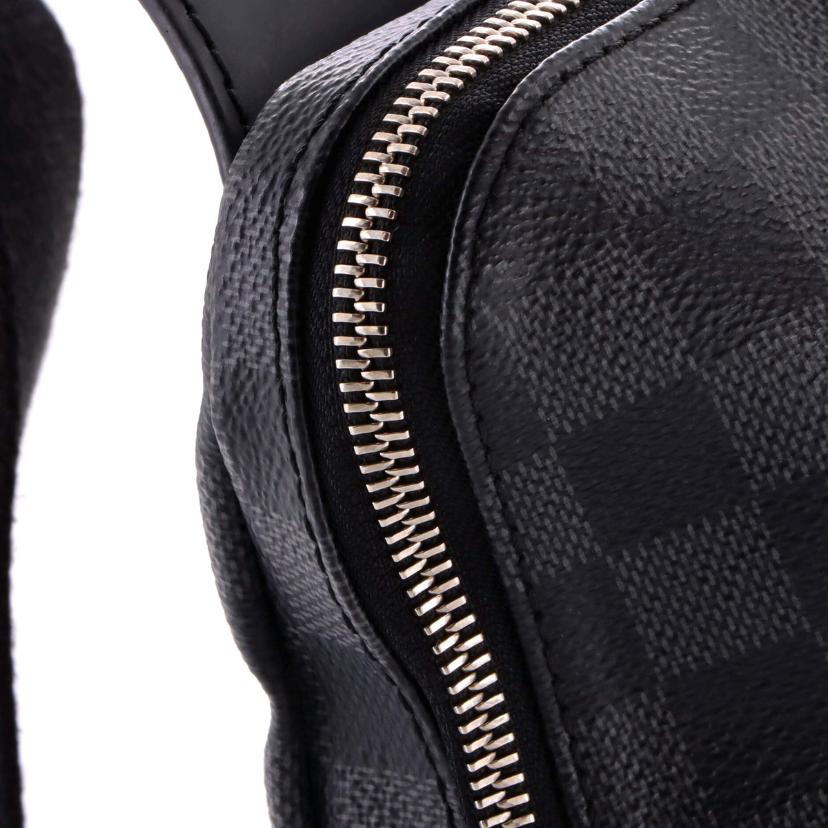 Avenue Sling Bag Damier Graphite