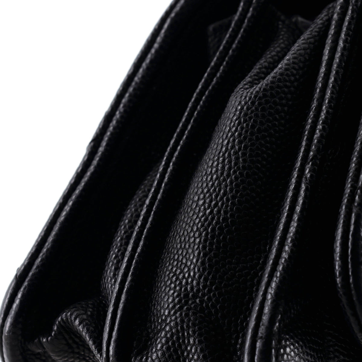 Wallet on Chain Quilted Caviar Mini