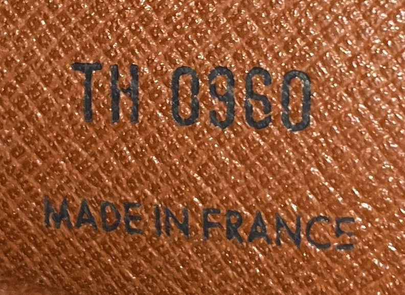 Poche Documents Monogram Canvas