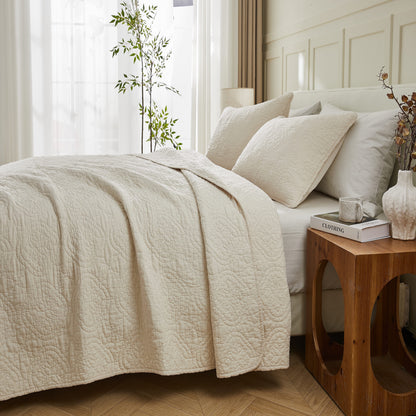 Patina Vie 3 Piece 100% Cotton Stitched Embroidered Quilt Set
