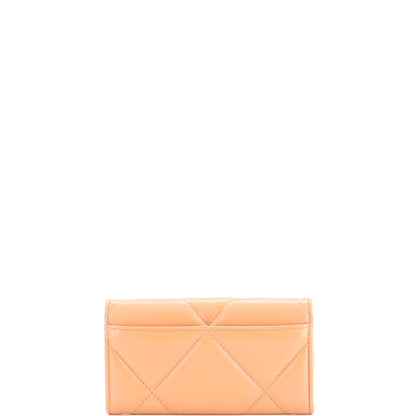 19 Flap Wallet Quilted Lambskin Long