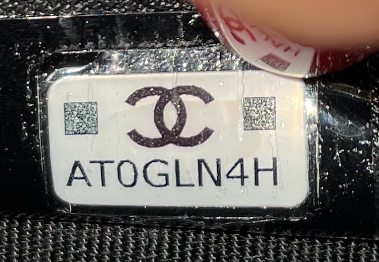 Double Chain Bow Hobo Pouch Quilted Caviar Mini