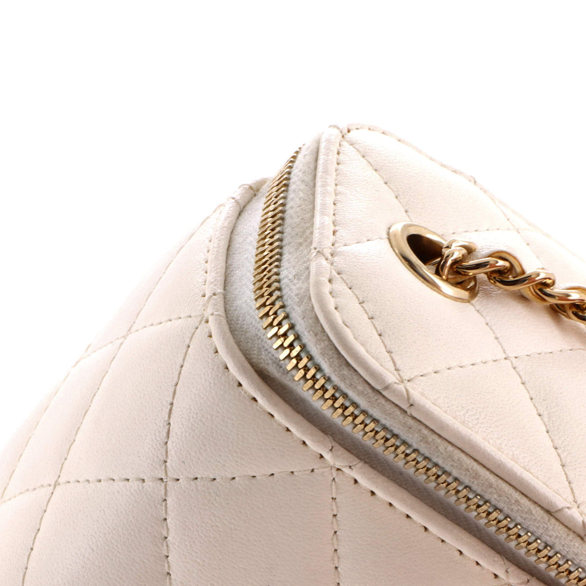 Camellia Bow Vanity Case with Chain Quilted Lambskin Mini