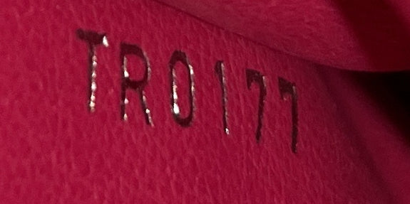 Capucines Bag Leather with Embellished Detail BB