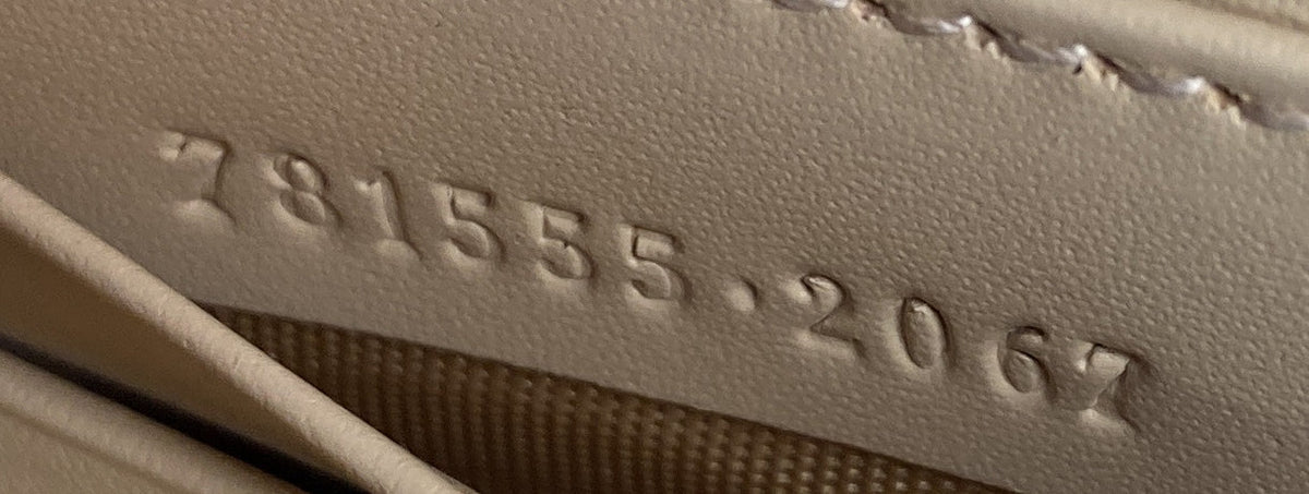 Envelope Wallet on Chain Guccissima Leather