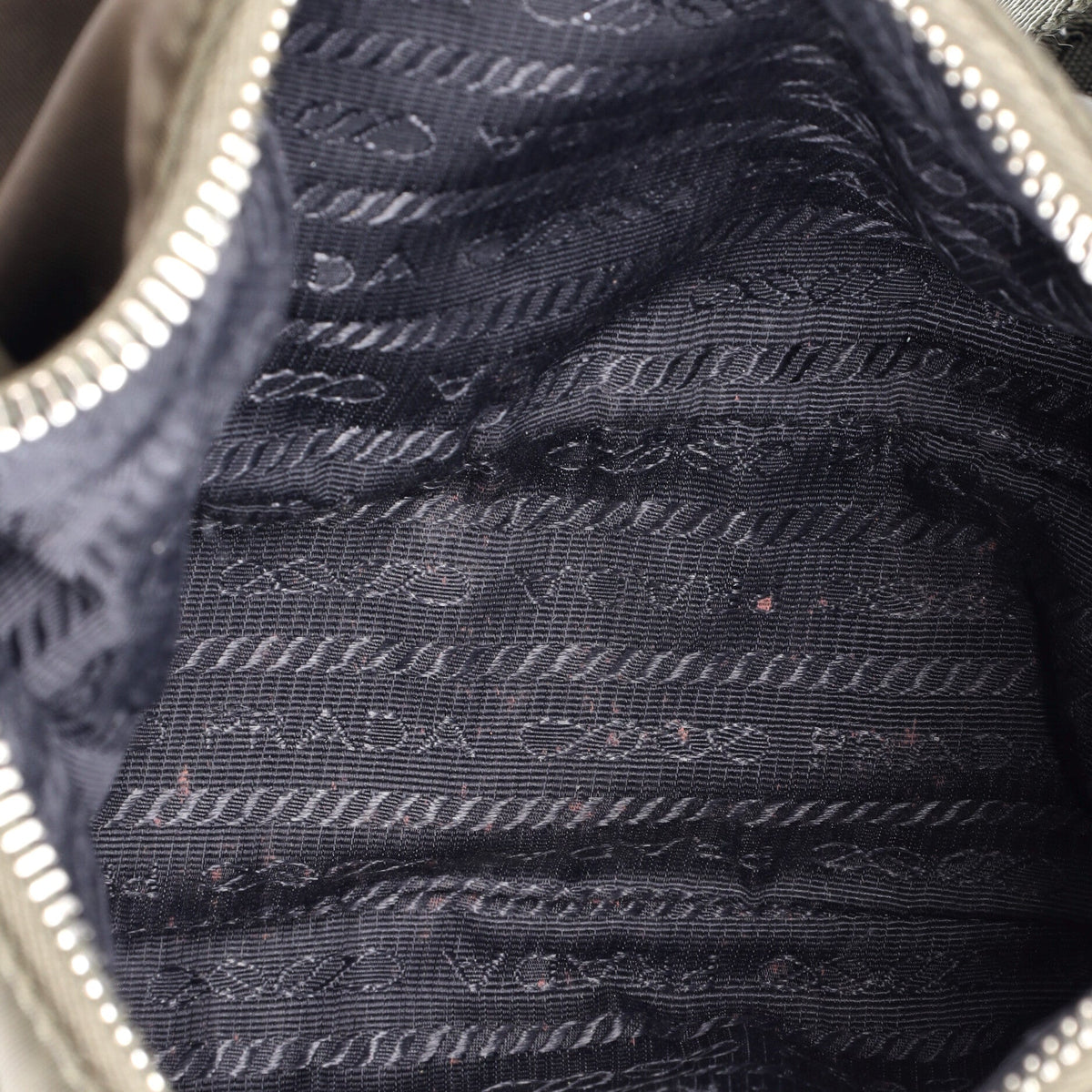 Re-Edition 2005 Shoulder Bag Tessuto Small