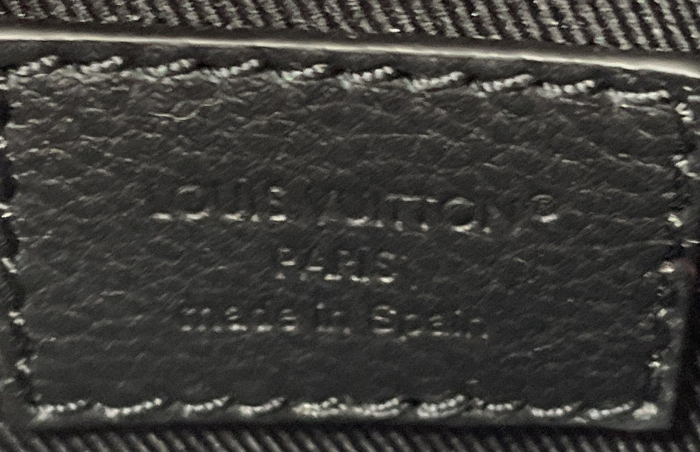 Pulse Wearable Wallet Monogram Shadow Leather