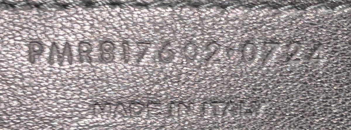 Y Tote Leather Medium