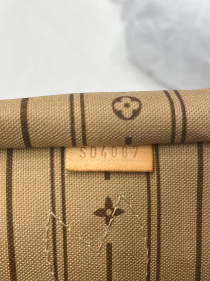 Neverfull Tote Monogram Canvas PM